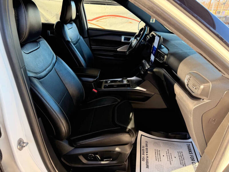 2020 Ford Explorer ST