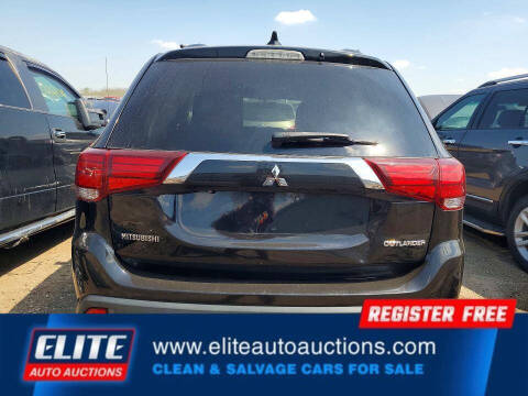 2017 Mitsubishi Outlander SE