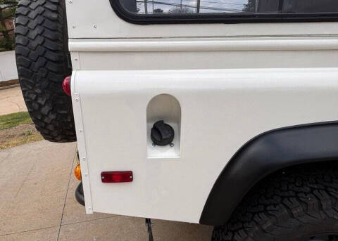 1988 Land Rover Defender