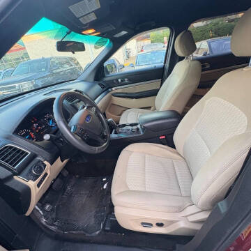 2016 Ford Explorer