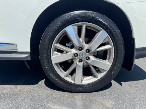 2014 Nissan Pathfinder Platinum