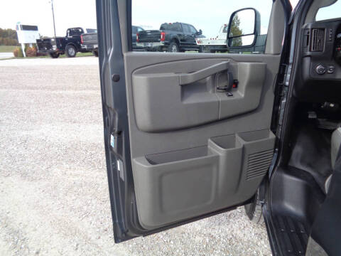 2017 Chevrolet Express LS 2500