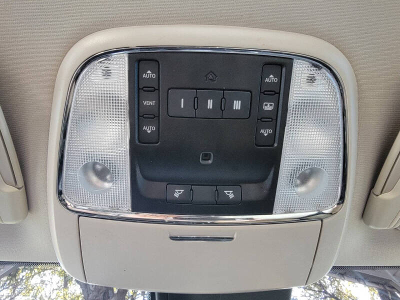 2019 Chrysler 300 Limited