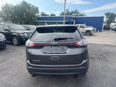 2015 Ford Edge SE