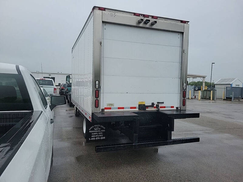 2019 Hino 155