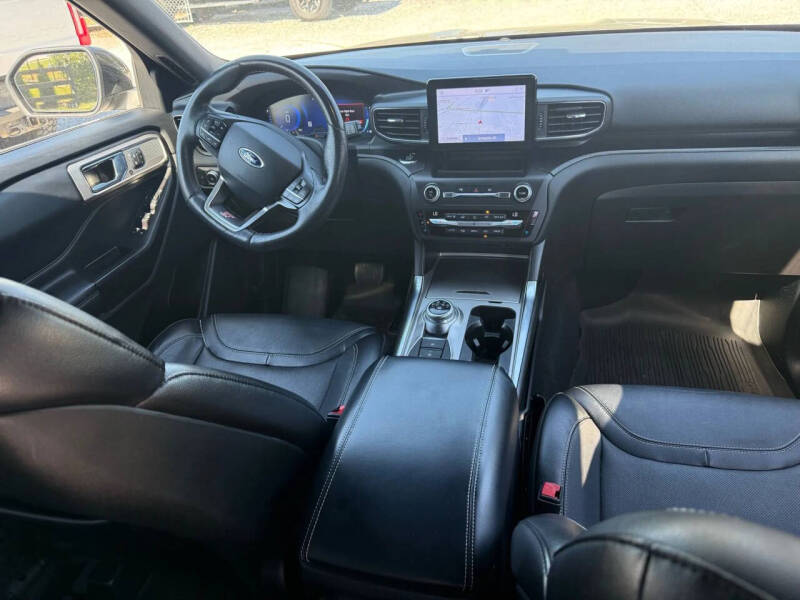 2020 Ford Explorer ST