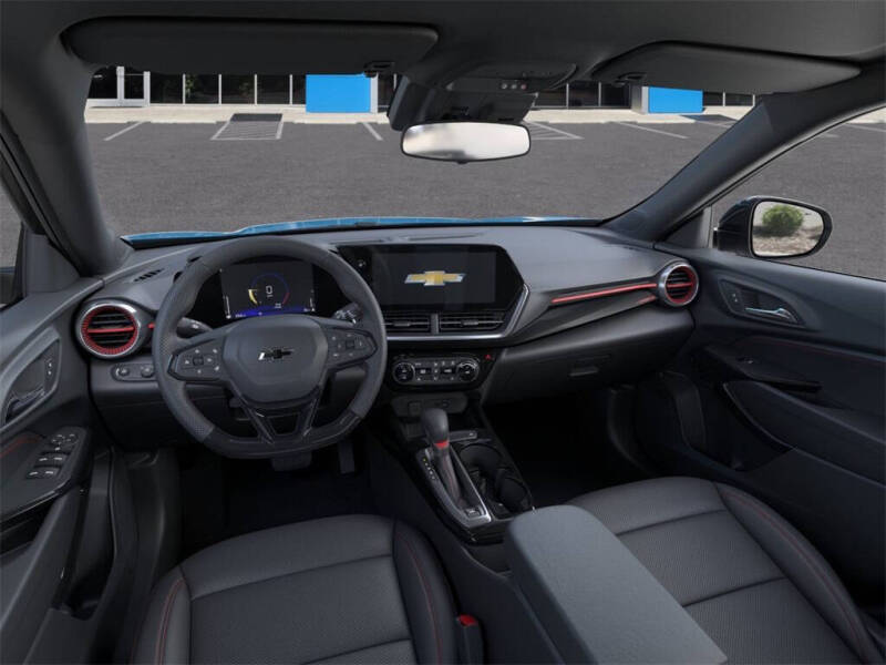 2025 Chevrolet Trax RS
