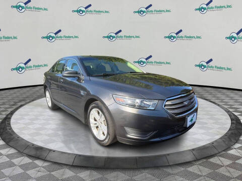 2018 Ford Taurus SE