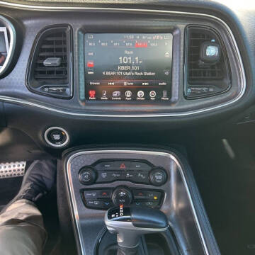 2016 Dodge Challenger R/T Scat Pack