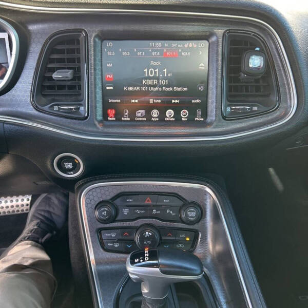 2016 Dodge Challenger R/T Scat Pack