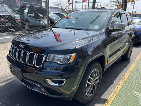 2019 Jeep Grand Cherokee for sale at DEALS ON WHEELS in Newark NJ
