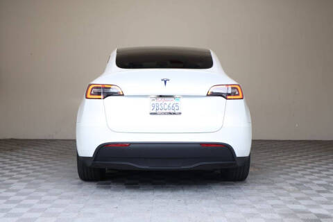 2022 Tesla Model Y Long Range
