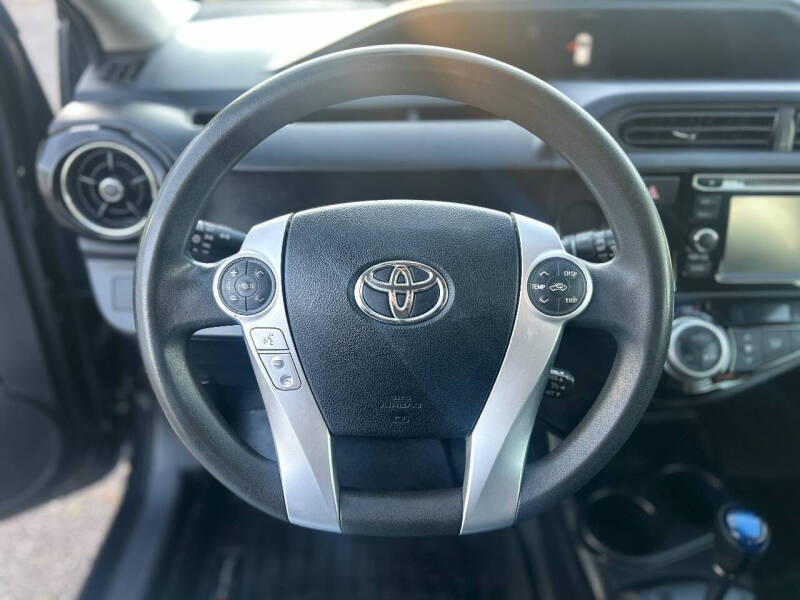 2016 Toyota Prius c Two