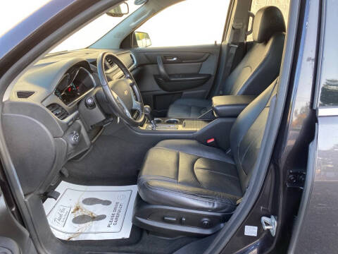 2017 Chevrolet Traverse LT