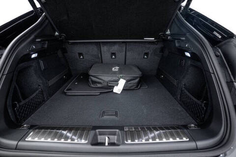 2025 Porsche Macan 4 Electric