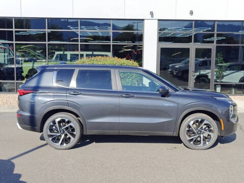 2025 Mitsubishi Outlander PHEV SE