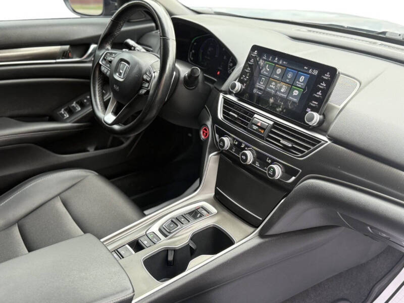 2022 Honda Accord Hybrid Sport