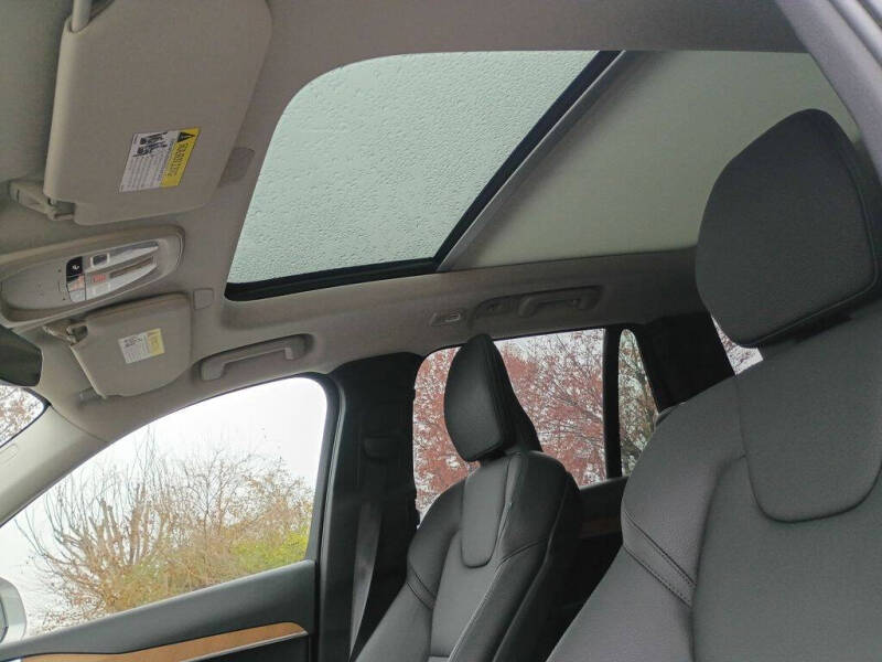 2025 Volvo XC90 B6 Plus Bright Theme 7P