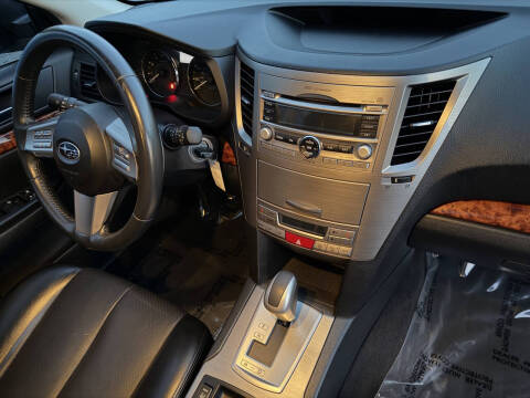 2011 Subaru Outback 2.5i Limited