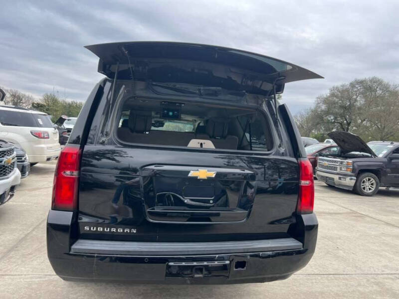 2018 Chevrolet Suburban LT