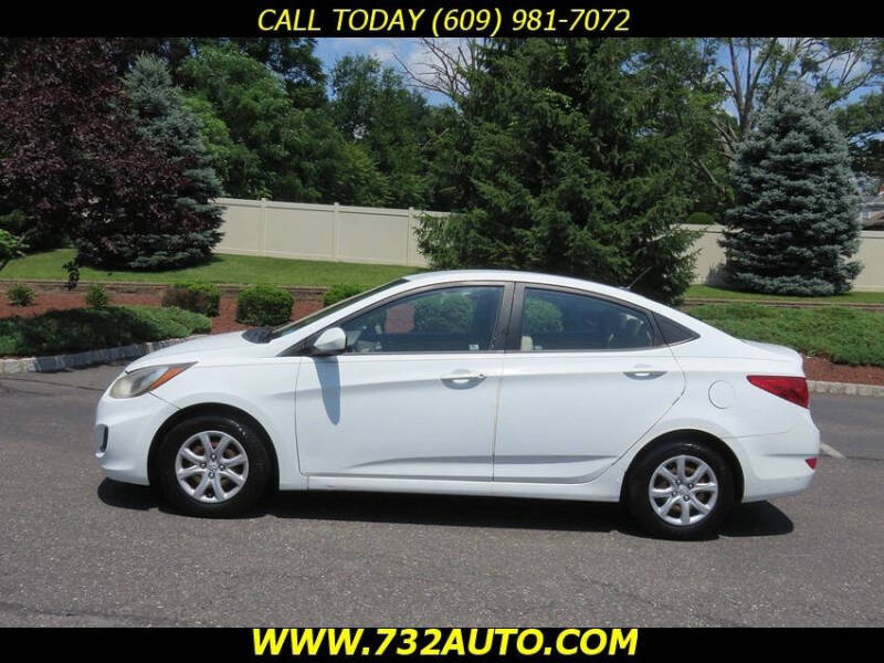 2012 Hyundai Accent GLS