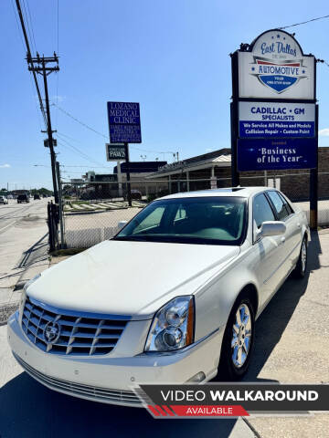 2011 Cadillac DTS Luxury Collection