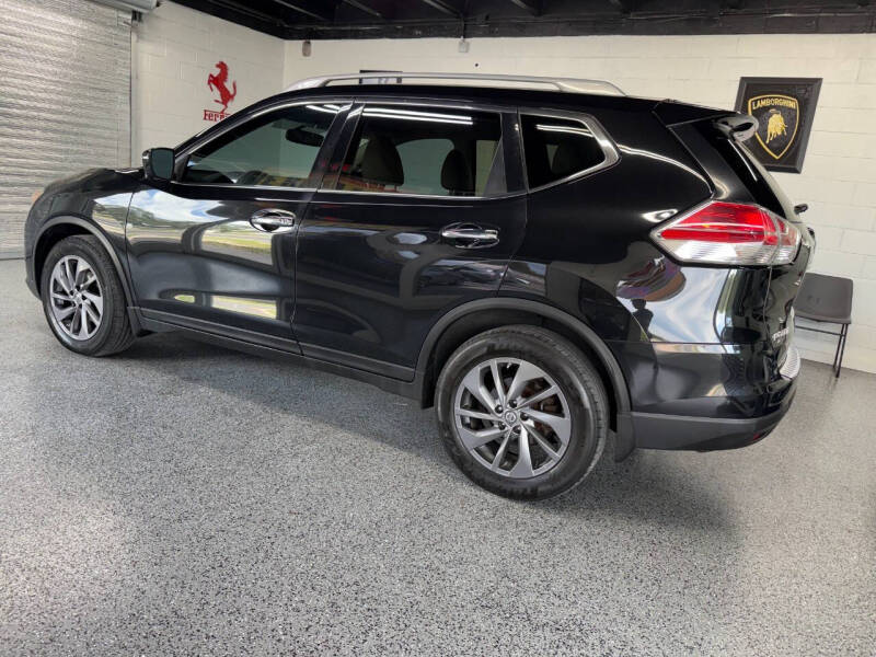 2016 Nissan Rogue SV