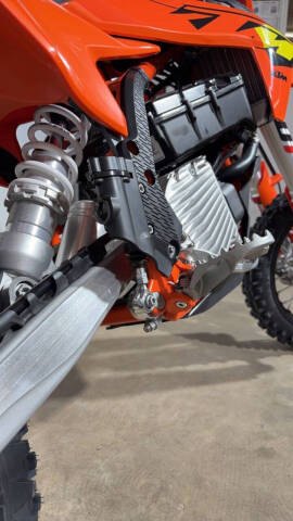 2027 KTM SX-E 5