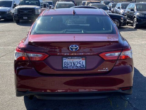 2019 Toyota Camry Hybrid LE