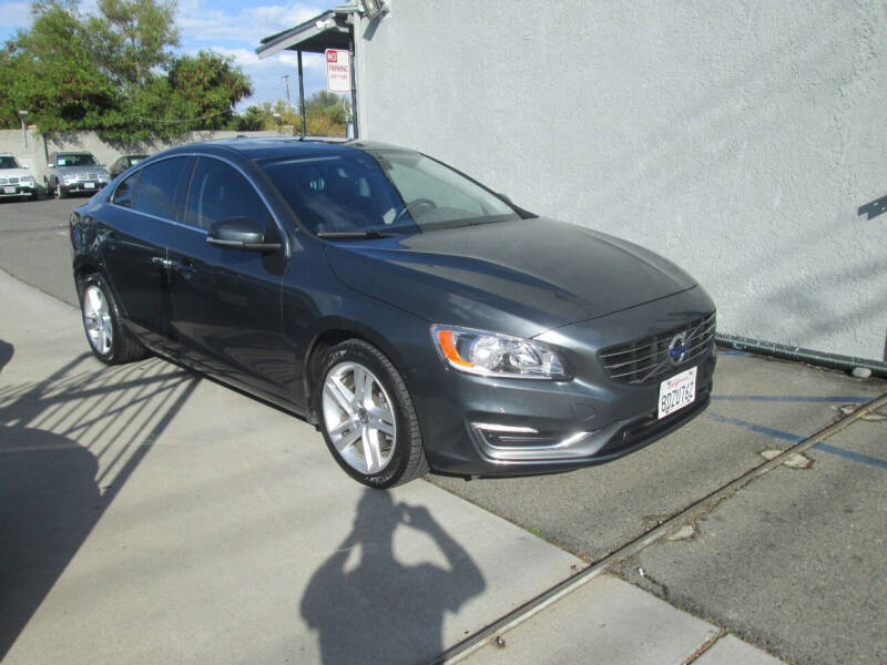 2015 Volvo S60 for sale at Unique Plaza Auto Sales in Sacramento CA