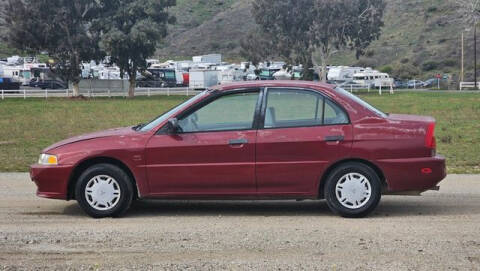 1999 Mitsubishi Mirage DE