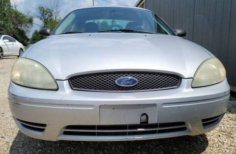 2004 Ford Taurus for sale at CASH CARS in Circleville OH