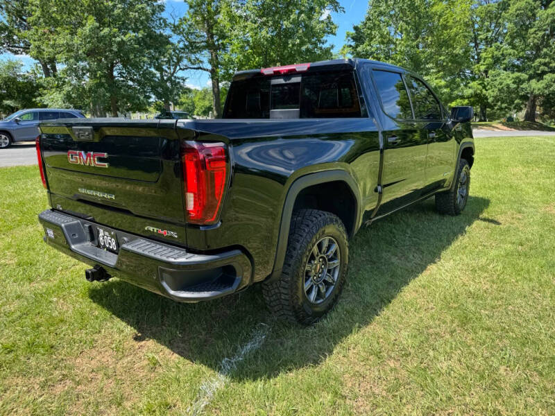 Image 6 of 2024 GMC Sierra 1500 AT4X