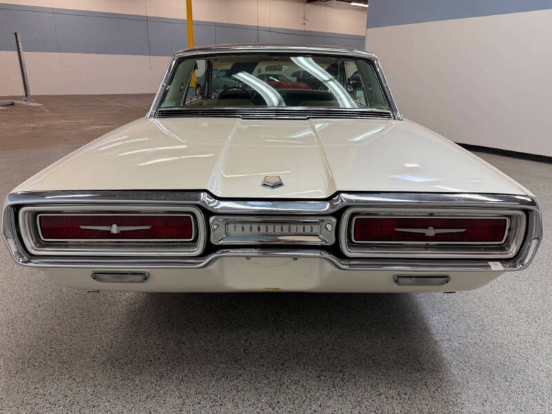 1964 Ford Thunderbird