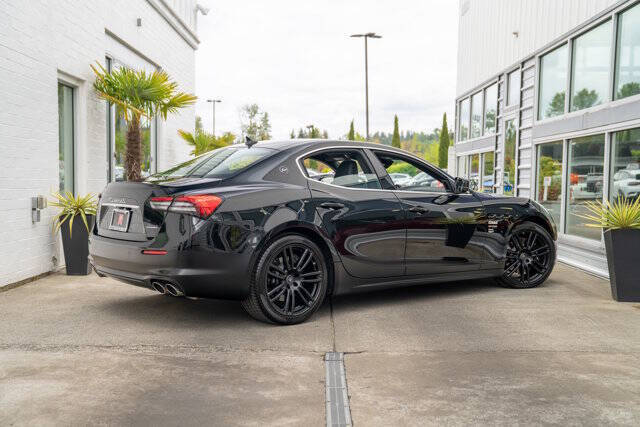2022 Maserati Ghibli 10