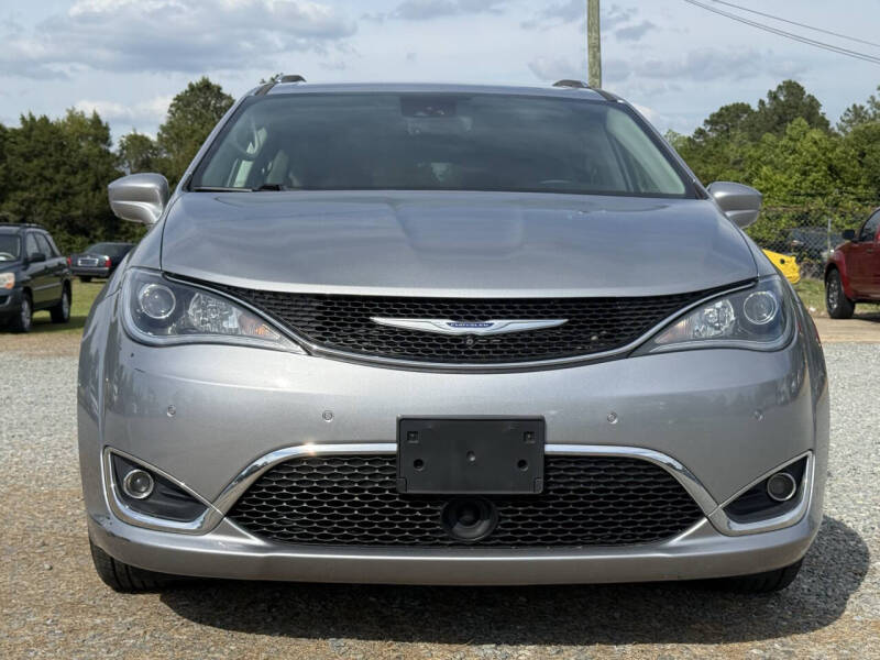 2020 Chrysler Pacifica Touring L