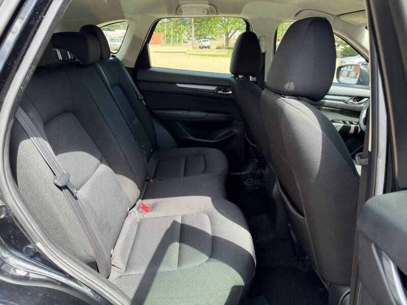 2017 Mazda CX-5 Sport