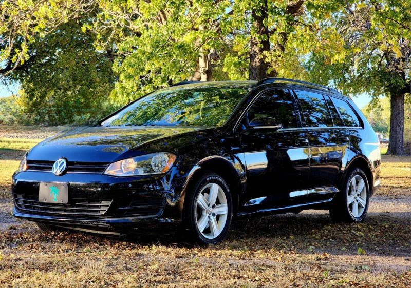 2015 Volkswagen Golf SportWagen TDI S's photo