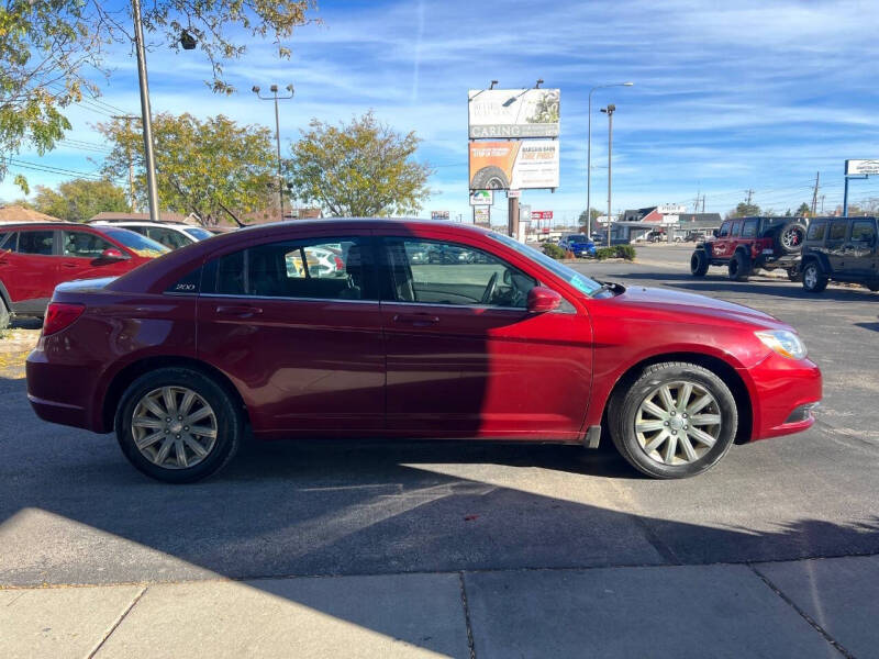 2013 Chrysler 200 Touring