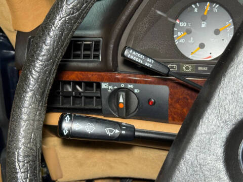 1982 Mercedes-Benz 380-Class 380 SEC