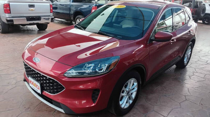 2020 Ford Escape SE
