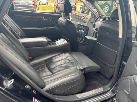 2011 Hyundai Equus Signature