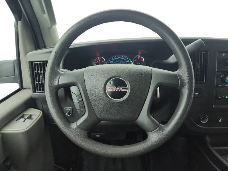 2019 GMC Savana 2500