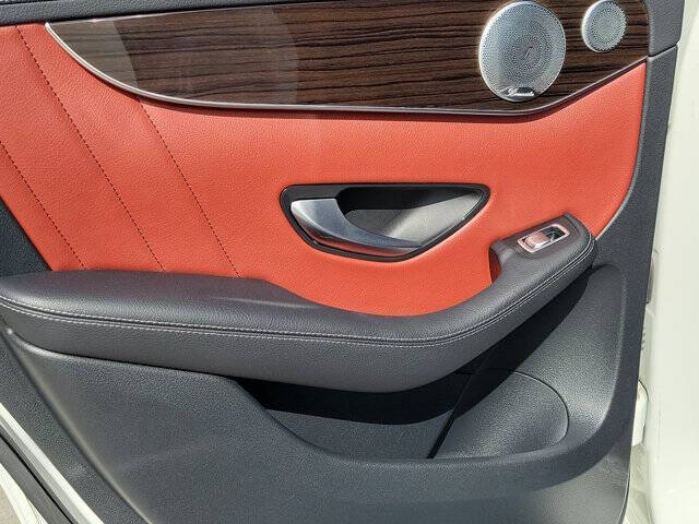 2019 Mercedes-Benz GLC GLC 300 4MATIC