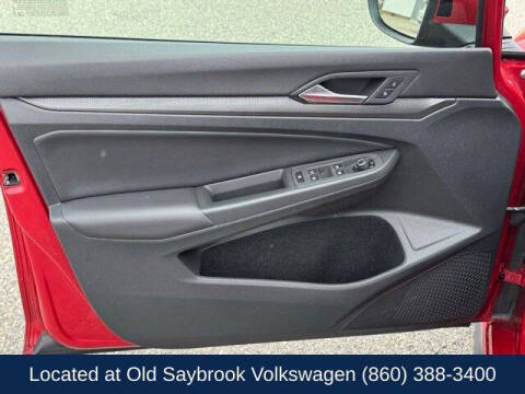 2024 Volkswagen Golf GTI SE