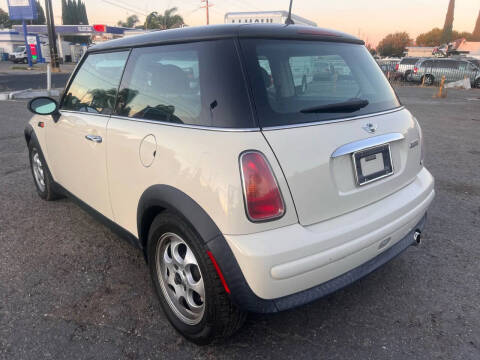 2004 MINI Cooper