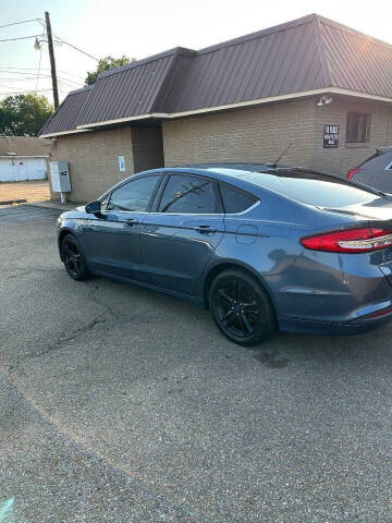 2018 Ford Fusion SE
