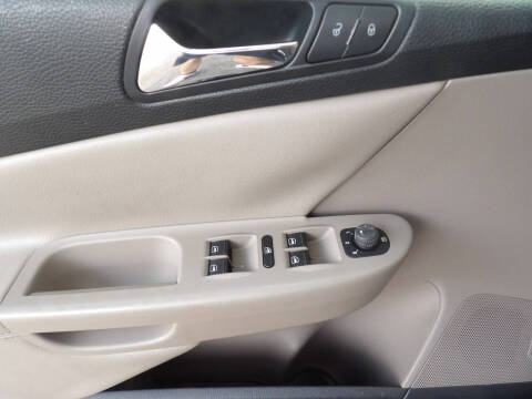 2008 Volkswagen Passat Lux