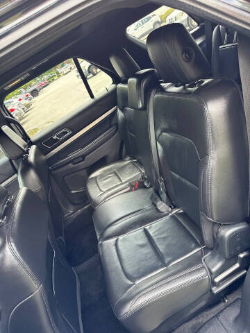 2018 Ford Explorer XLT