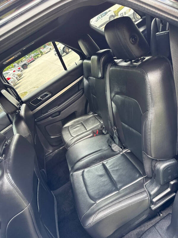 2018 Ford Explorer XLT